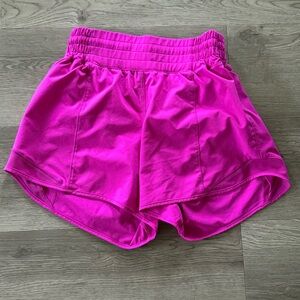 Lululemon Hotty Hot High-Rise Lined Short 4" Purple Highlight